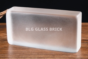 BLG-41 라운드 트랜스루선트 화이트 유리벽돌